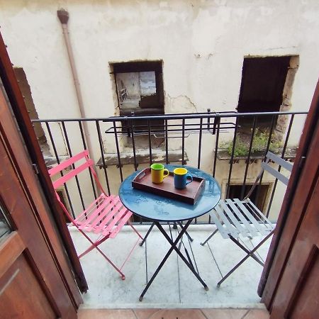 Apartment By The Market Palermo Exterior photo