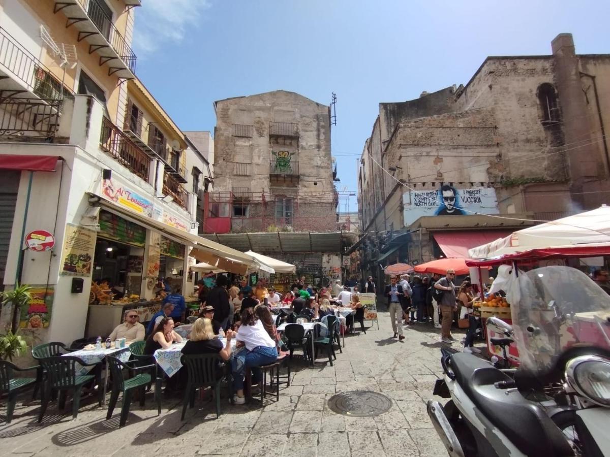 Apartment By The Market Palermo Exterior photo